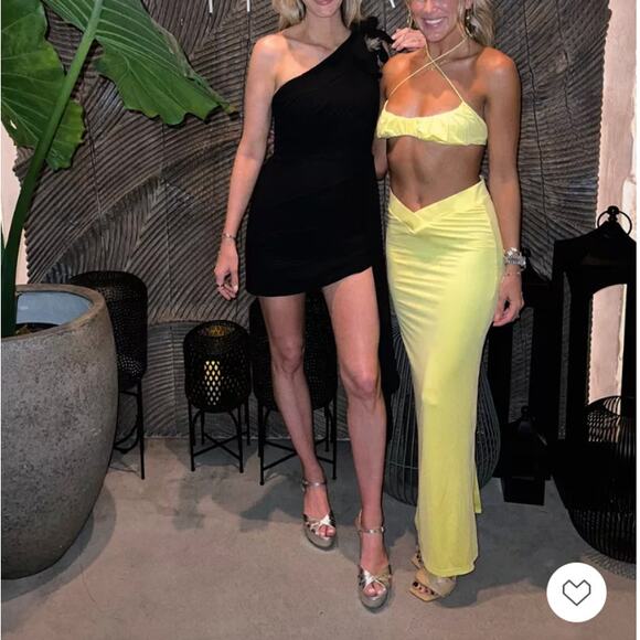 superdown Yellow 2 piece set - Picture 8 of 10